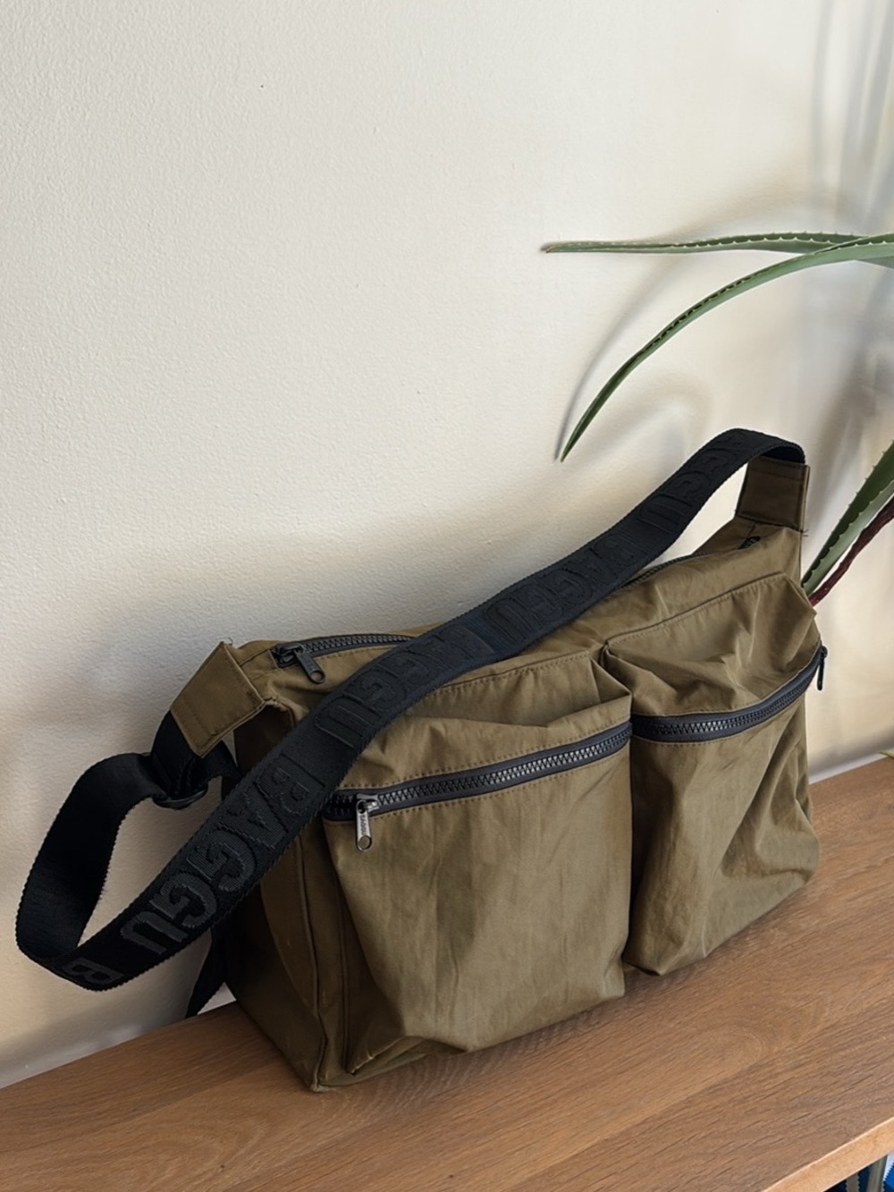 BAGGU cargo crossbody large